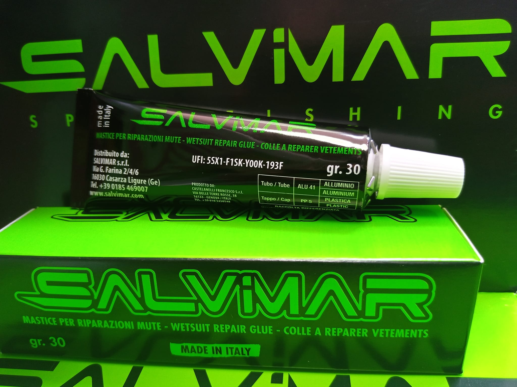 Colle Néoprèn salvimar pour combinaison de plongée. Prix  70 dh